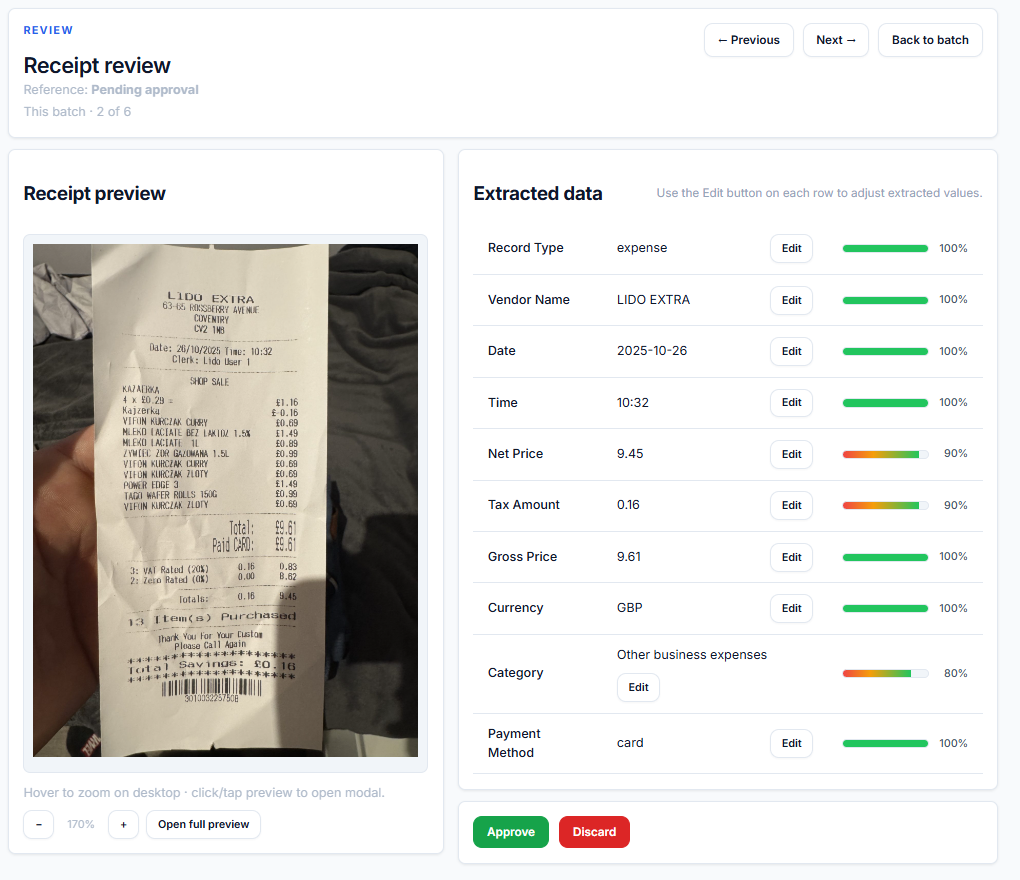 extractly-feature-review-receipts Reviewing AI extracted receipt data before approval